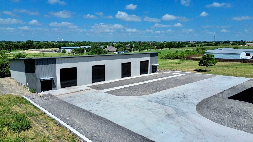 1158 County Road 108, Hutto, TX à louer - Photo de l’immeuble – Image 3 sur 11