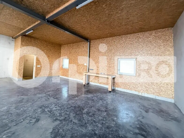 Local d’activités dans Bénesse-Maremne à louer - Photo intérieure – Image 3 sur 6