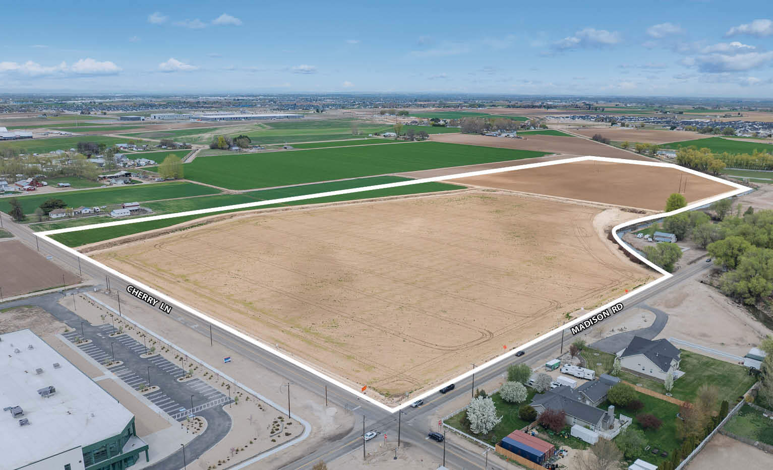 Cherry Ln, Nampa, ID à vendre Photo de l’immeuble– Image 1 sur 9