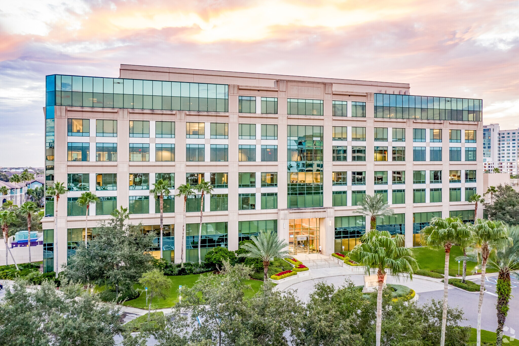 3031 N Rocky Point Dr W, Tampa, FL à louer Photo principale– Image 1 sur 6