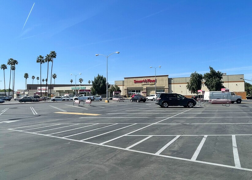 1717 Golden State Ave, Bakersfield, CA à louer - Photo de l’immeuble – Image 2 sur 2