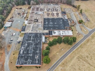 Plus de détails pour 1000 E Butler Ave, Liberty, NC - Industriel/Logistique à vendre