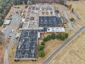 Plus de détails pour 1000 E Butler Ave, Liberty, NC - Industriel/Logistique à vendre