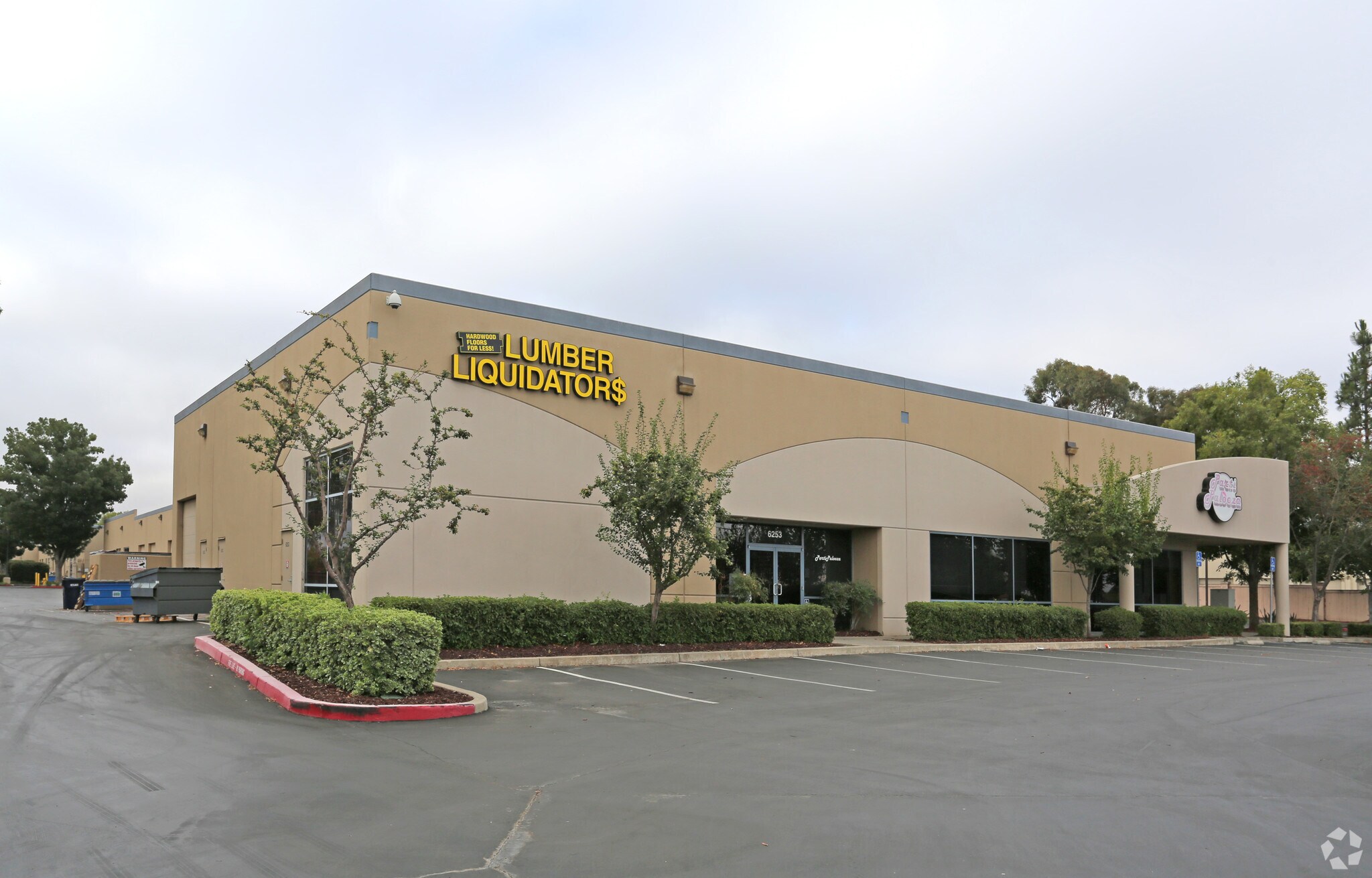 6253-6269 Southfront Rd, Livermore, CA à louer Photo de l’immeuble– Image 1 sur 7