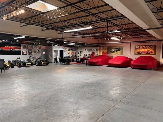 300 Colfax Ave, Clifton, NJ à louer Photo intérieure– Image 1 sur 1