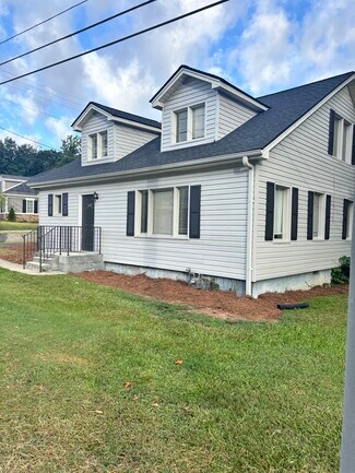 Plus de détails pour 494 W Crogan St, Lawrenceville, GA - Bureau à vendre