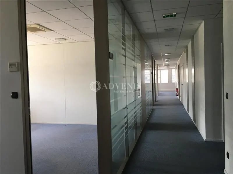 Bureau dans Vélizy-Villacoublay à louer Photo intérieure– Image 1 sur 1