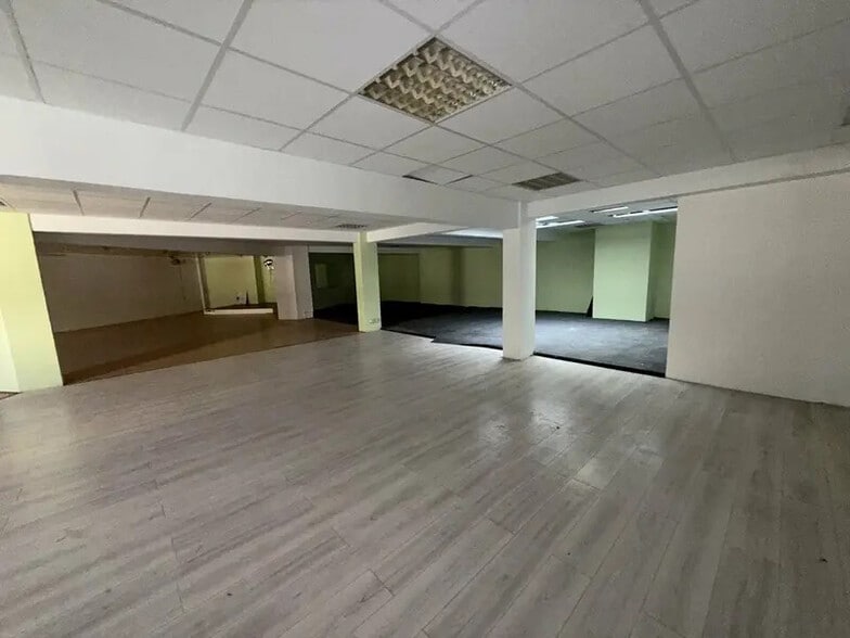 54 Rue Paul Codaccioni, Marseille à louer - Photo intérieure – Image 2 sur 8