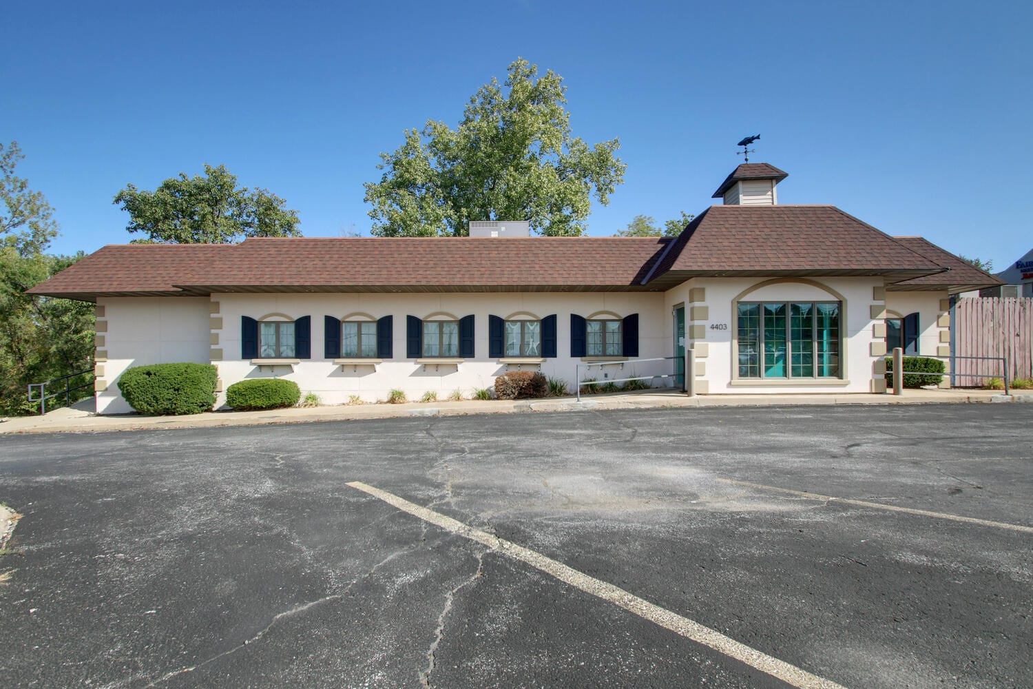 4403 Broadway St, Quincy, IL à louer Photo principale– Image 1 sur 13