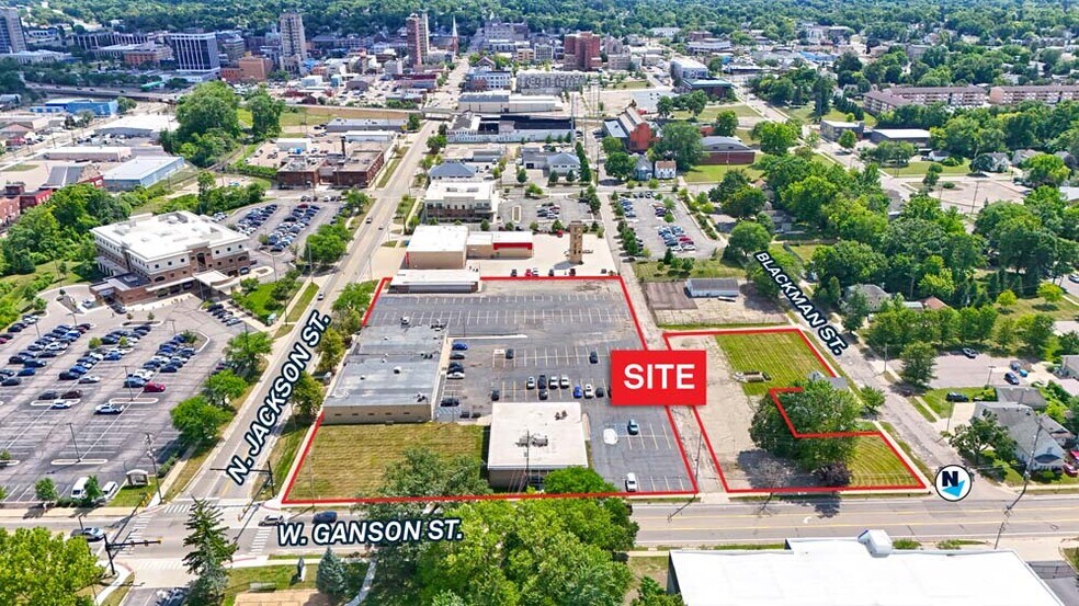 524 N Jackson St, Jackson, MI à vendre - Photo de l’immeuble – Image 1 sur 1
