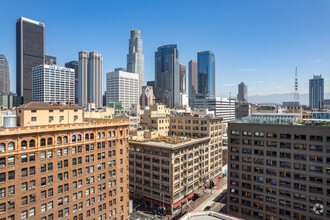 309 W 7th 309 W 7th St, Los Angeles, CA - VUE AÉRIENNE  vue de carte