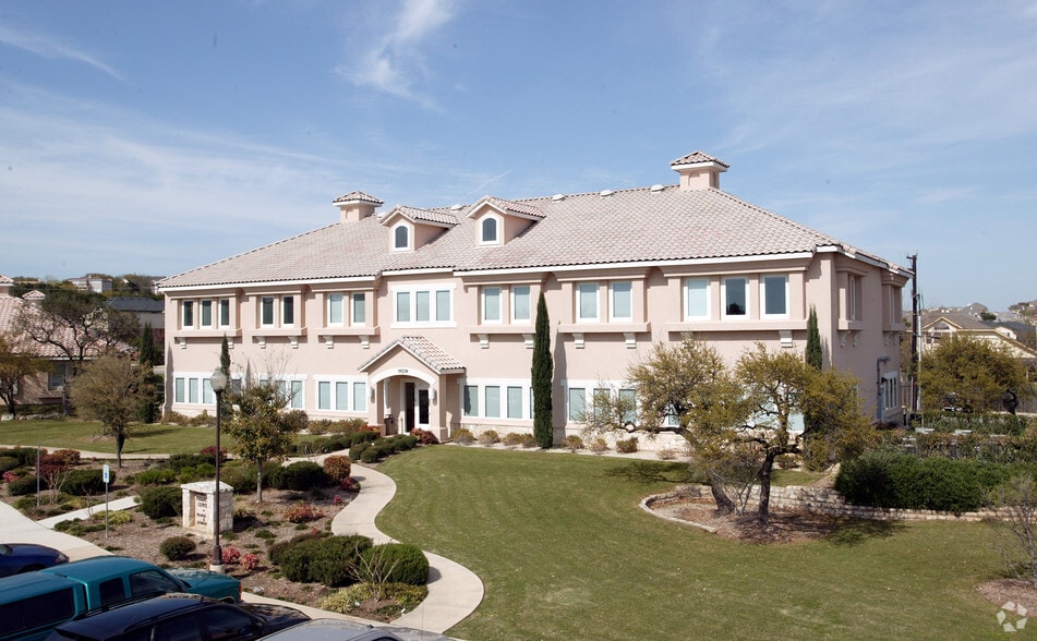19230 Stonehue, San Antonio, TX à louer - Photo principale – Image 1 sur 10