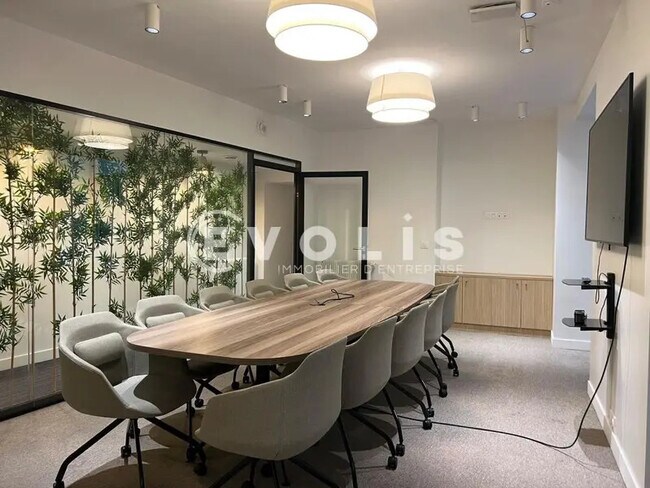 Plus de détails pour Bureau à vendre