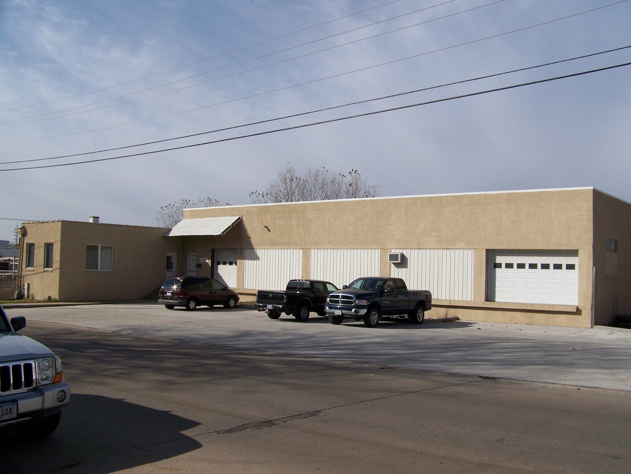 1814 E Ave NE, Cedar Rapids, IA à louer Photo principale– Image 1 sur 11