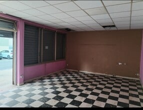 2 Rue Michel Jazy, Marignane à louer Photo intérieure– Image 2 sur 3