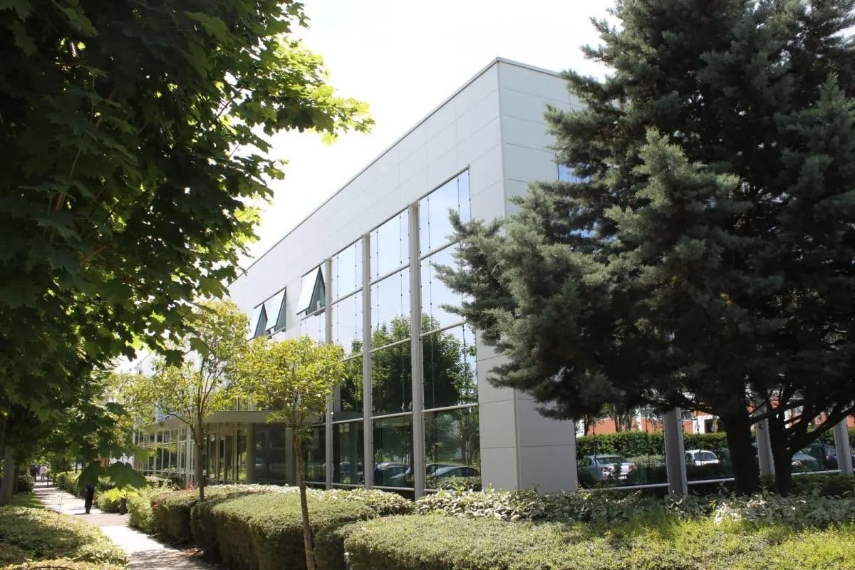 Local d’activités dans Villepinte à louer Photo de l’immeuble– Image 1 sur 14