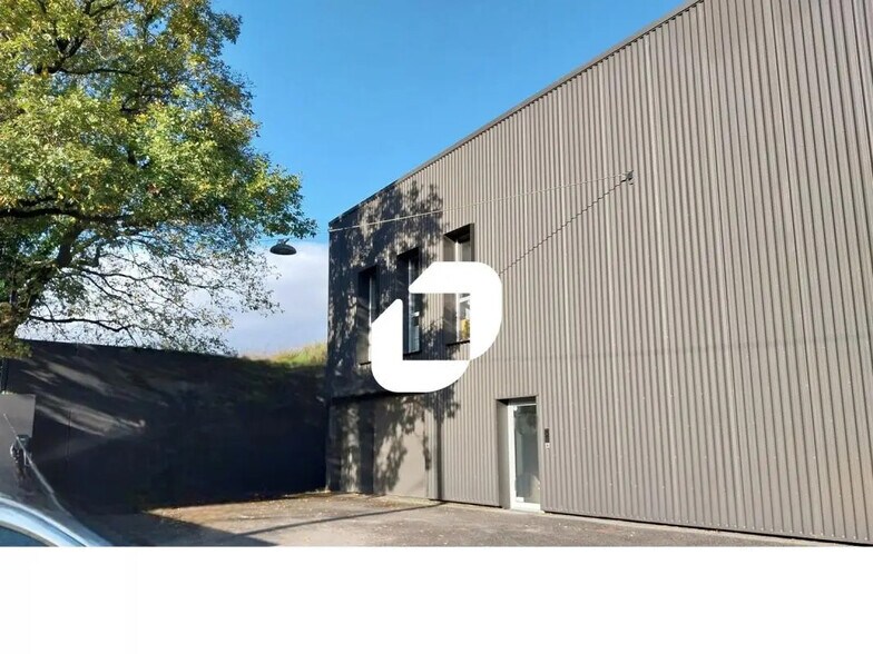 Local d’activités dans Nantes à louer - Photo de l’immeuble – Image 3 sur 23