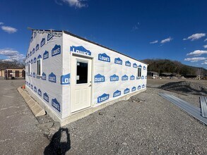 1209 Highway 12 S, Ashland City, TN à louer Photo de l’immeuble– Image 1 sur 4