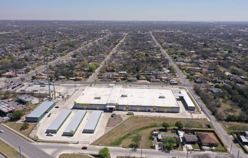 1419 Commercial Ave, San Antonio, TX à louer - Aérien – Image 2 sur 14