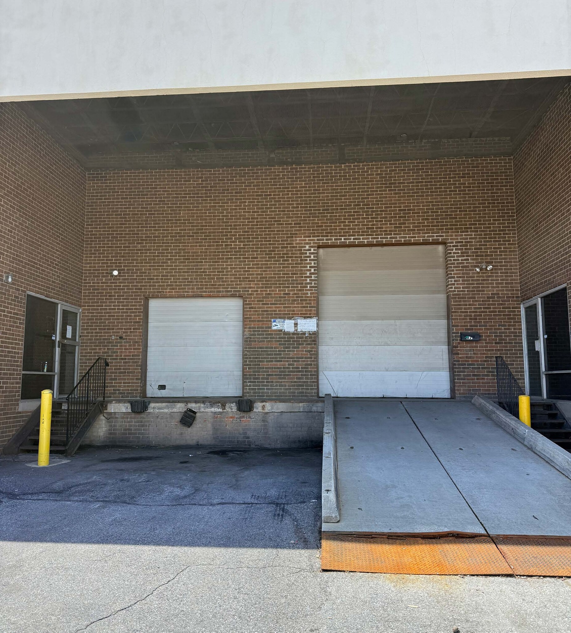 10758-10768 Tucker St, Beltsville, MD à louer Photo de l’immeuble– Image 1 sur 5