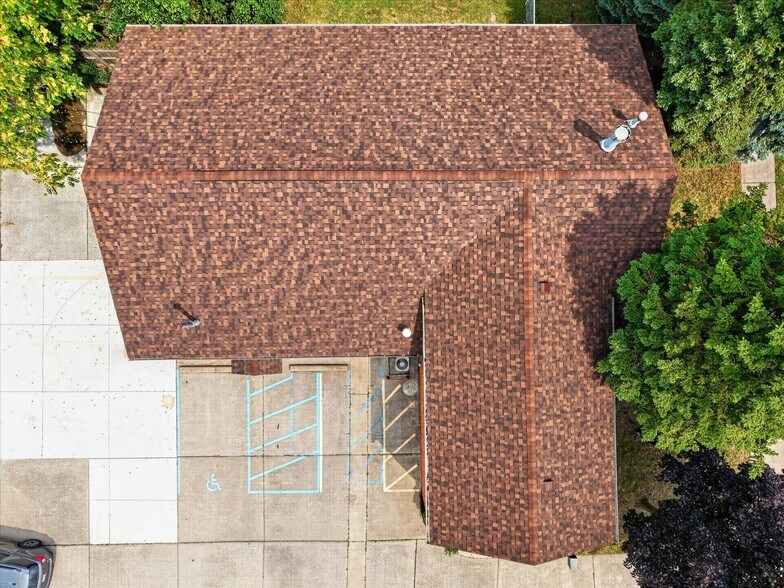 36050 Goddard Rd, Romulus, MI à vendre - Photo de l’immeuble – Image 3 sur 45