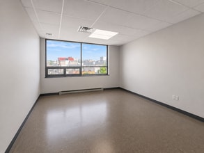 5300-5306 Bergenline Ave, West New York, NJ à louer Photo intérieure– Image 2 sur 3