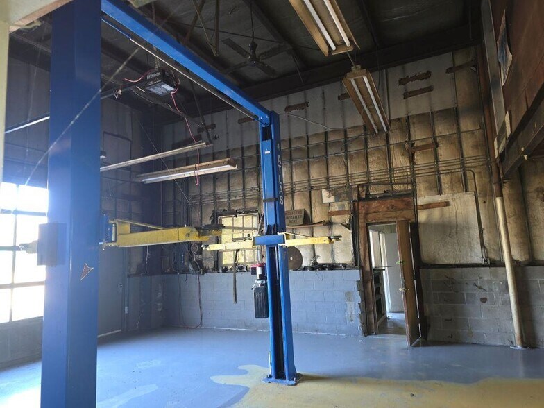 4192 Vt Route 106, Perkinsville, VT à vendre - Photo de l’immeuble – Image 2 sur 4