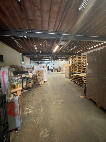 2435 McDonald Ave, Brooklyn, NY à vendre - Photo intérieure – Image 2 sur 6