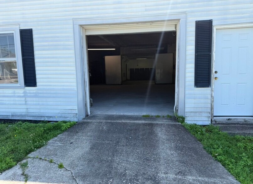 32 Trolley Rd, Westbrook, CT à louer - Photo de l’immeuble – Image 3 sur 11