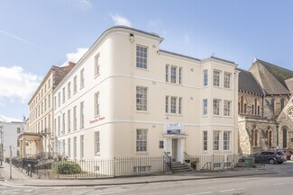 Plus de détails pour 42 Clarence St, Cheltenham - Bureau à louer