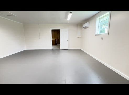 1074 S Main St, Crossville, TN à vendre - Vidéo sur l’annonce professionnelle – Image 2 sur 28