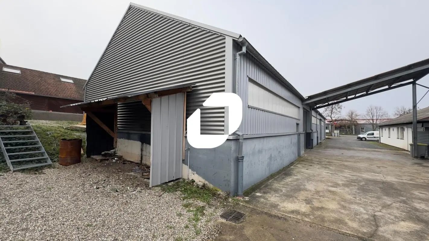 4 Allee De L'Europe, Barr à louer Photo de l’immeuble– Image 1 sur 8