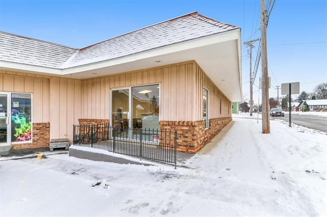 1301-1305 S Central Ave, Marshfield, WI à vendre - Photo de l’immeuble – Image 2 sur 29