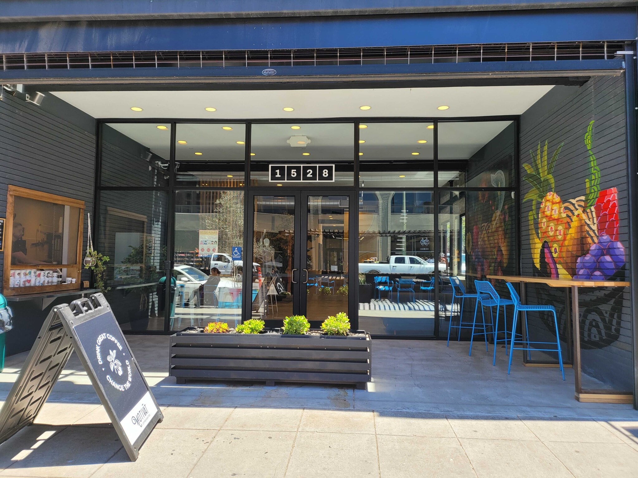 1528 Webster St, Oakland, CA à louer Photo principale– Image 1 sur 121