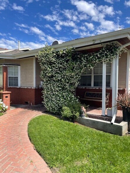 900 Alpha St, Inglewood, CA à vendre - Photo de l’immeuble – Image 1 sur 7