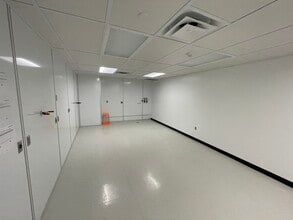 3510 Hopkins Pl N, Oakdale, MN à louer Photo intérieure– Image 1 sur 15