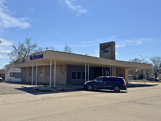 Plus de détails pour 2709 E Boulevard Plz, Wichita, KS - Bureau à vendre
