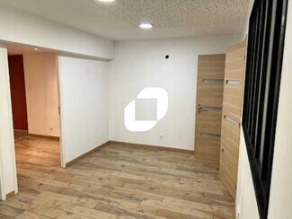 Plus de détails pour Local commercial à louer