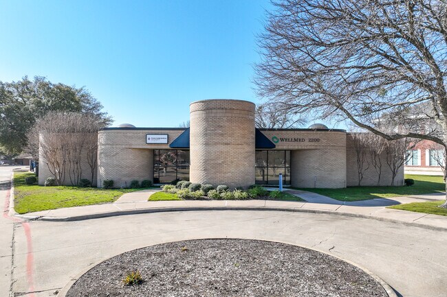 Plus de détails pour 2200-2202 W Spring Creek Pky, Plano, TX - Bureau/Médical à louer