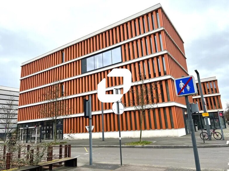 2/4 Avenue Des Saules, Lille à louer - Photo de l’immeuble – Image 1 sur 8