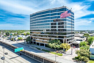 Plus de détails pour 4144 N Central Expy, Dallas, TX - Bureau à louer