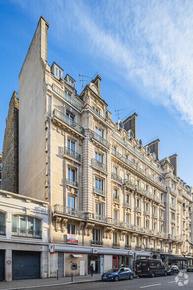 Rue De Courcelles, Paris à louer - Photo de l’immeuble – Image 2 sur 11