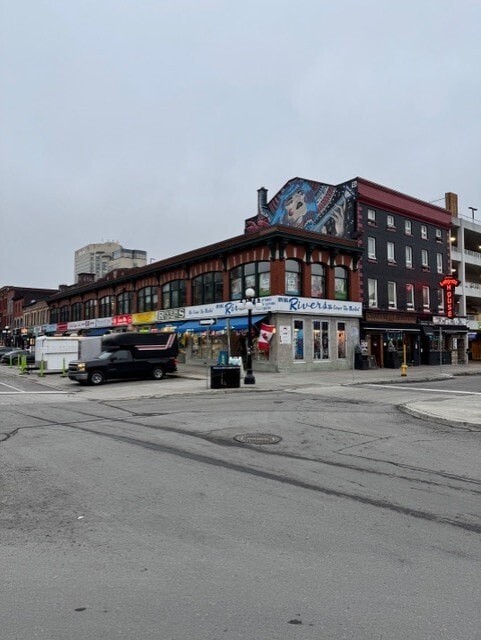 44 By Ward Market Sq, Ottawa, ON à louer Photo principale– Image 1 sur 8