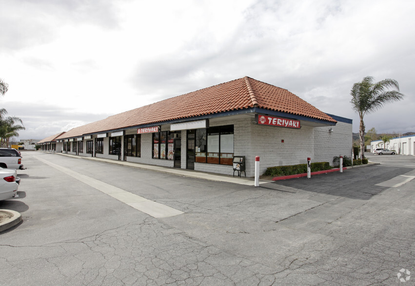 3423-3431 Pomona Blvd, Pomona, CA à louer - Photo principale – Image 1 sur 5