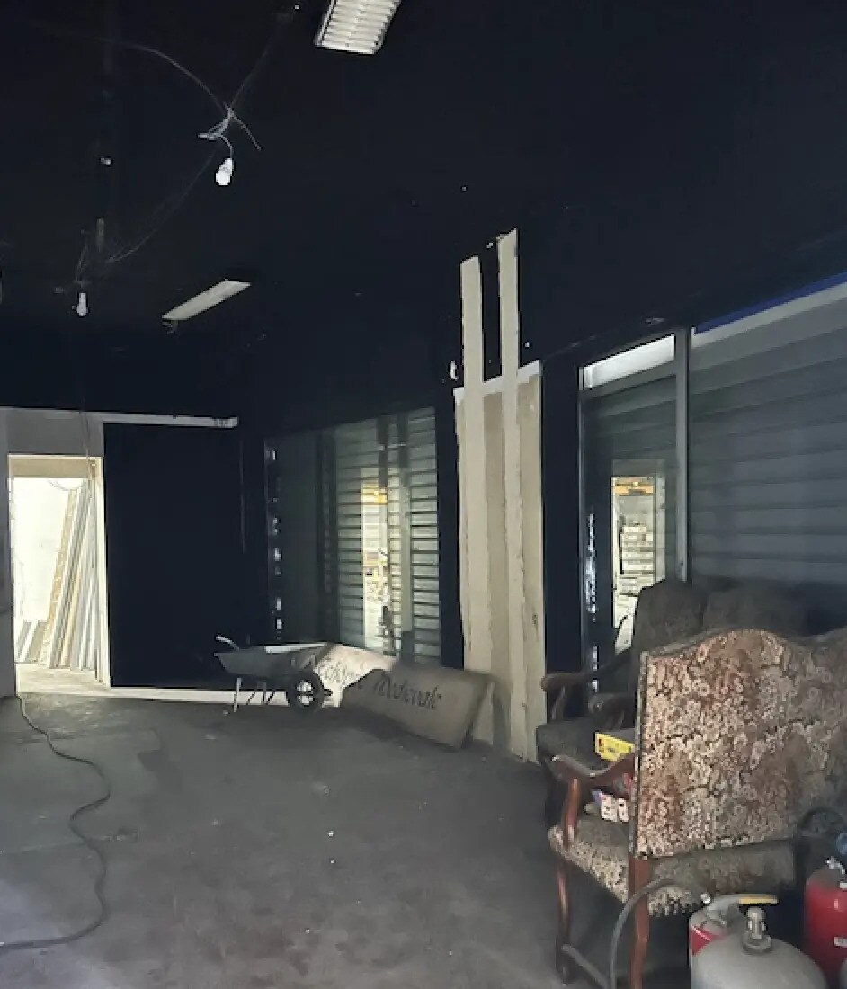 Local commercial dans Saint-Maur-des-Fossés à vendre Photo intérieure– Image 1 sur 6