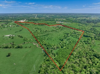 Plus de détails pour 27240 Old 105 W hwy, Dobbin, TX - Terrain à vendre