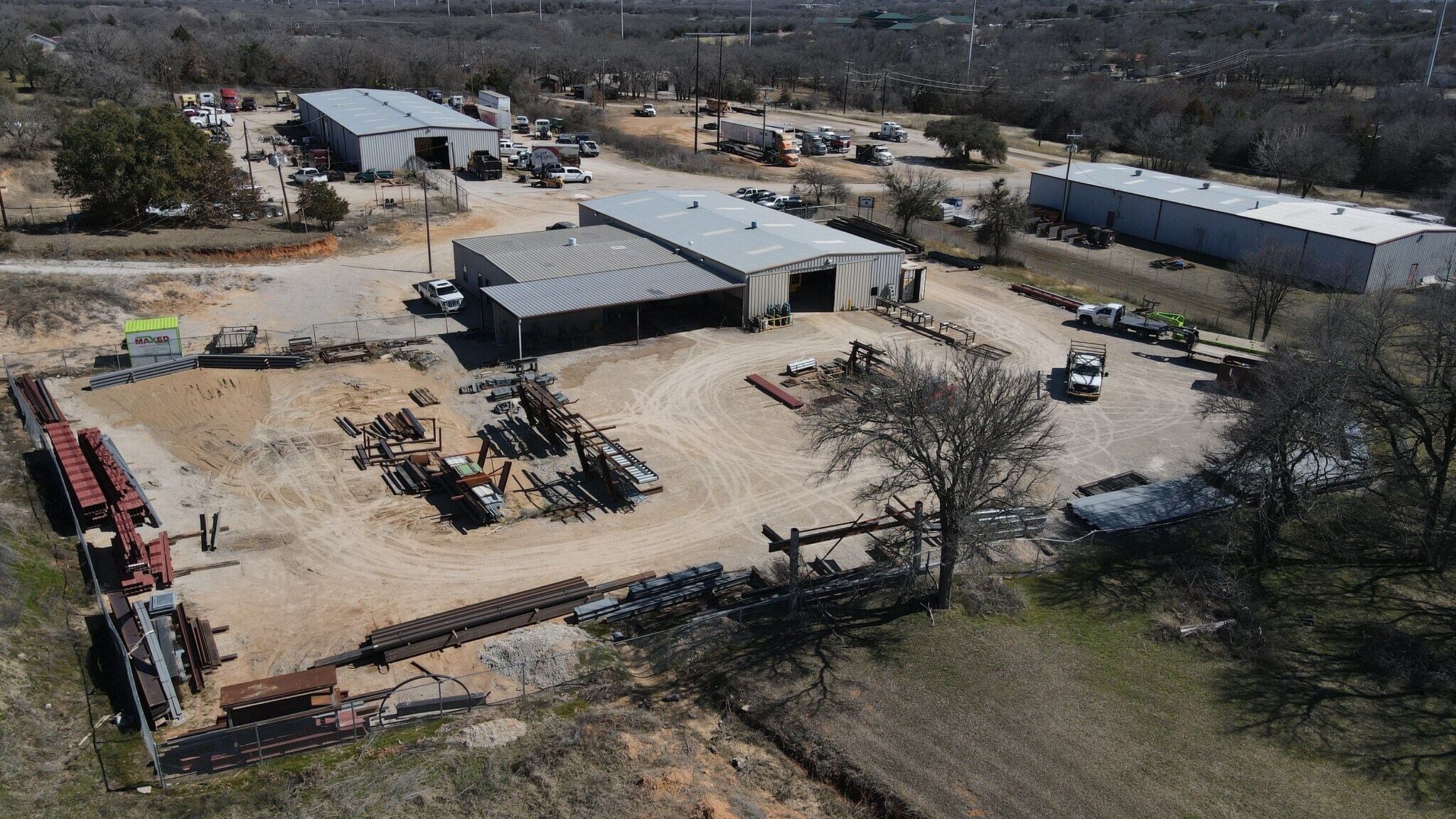 205 Samuel Dr, Weatherford, TX à louer Photo principale– Image 1 sur 6