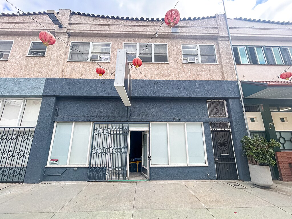 974 Chung King Rd, Los Angeles, CA à vendre Photo principale– Image 1 sur 20