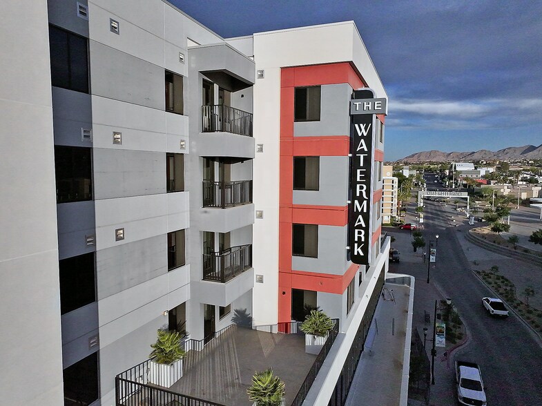 215-219 S Water St, Henderson, NV à vendre - Photo de l’immeuble – Image 1 sur 34