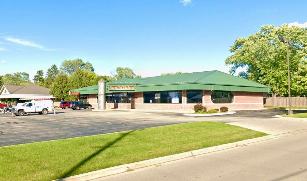 3921 S Webster Ave, Green Bay, WI à louer - Photo de l’immeuble – Image 3 sur 5